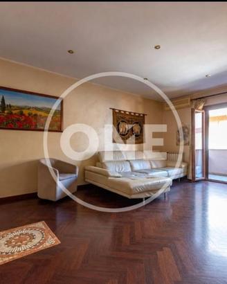 Appartamento di 125 m² con 4 locali a Pomezia