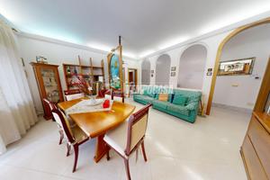 Casa indipendente a Como 5 locali