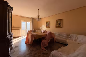 4 LOCALI A SANTERAMO IN COLLE