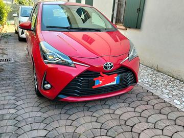TOYTA YARIS ANNO 2017 MAGGIO KM 201800