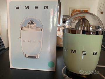 spremiagrumi elettrico SMEG verde pastello nuovo