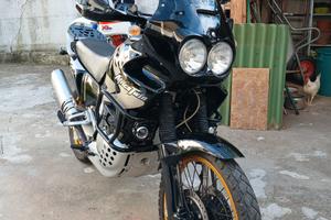 Africa Twin XRV 750 (RD07A) - Restauro Totale ASI
