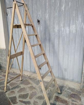 Scala in legno da lavoro 7 pioli con piattaforma
