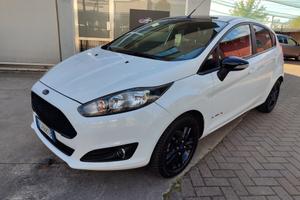 Ford Fiesta 1.5 TDCi 75CV 5 porte Black & White Ed