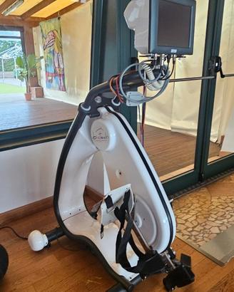 Cicloergometro con elettrostimolazione
