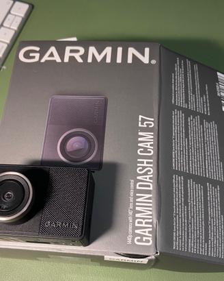 Garmin DASH CAM 57