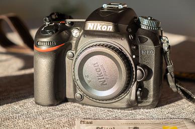 Kit Nikon Reflex 7100 con obiettivo 18-105.