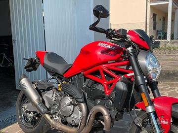 Ducati Monster 821