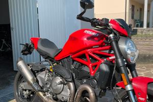 Ducati Monster 821