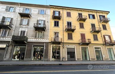 NEGOZIO A TORINO