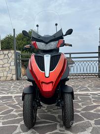 Scooter piaggio mp3 300 black friday