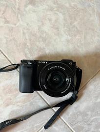 Sony A6000 + obbiettivo kit 16-50mm f3.5-5.6