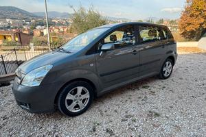 Toyota corolla verso