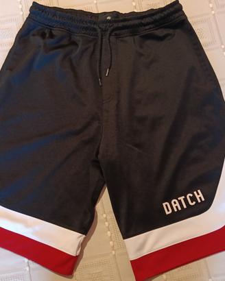 Pantalone corto Datch.