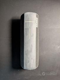 UE Megaboom Speaker Bluetooth