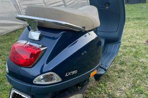 vespa LX50