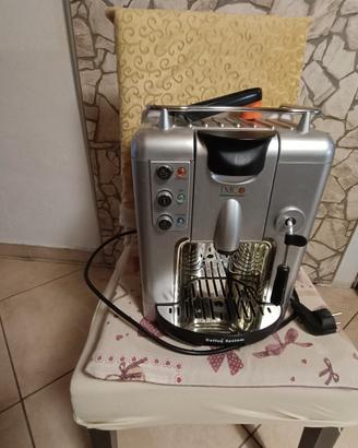 macchina di caffè a capsule IMCO con capsule comp.