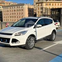 FORD Kuga 2.0 TDCI 140 CV 2WD Titanium