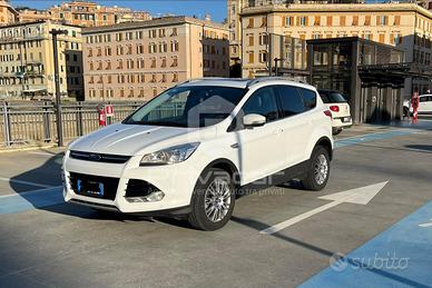 FORD Kuga 2.0 TDCI 140 CV 2WD Titanium