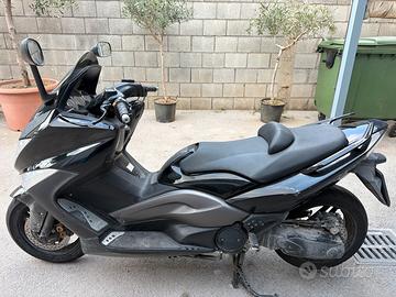 Tmax 500 anno 2011