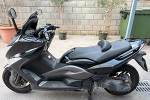 Tmax 500 anno 2011