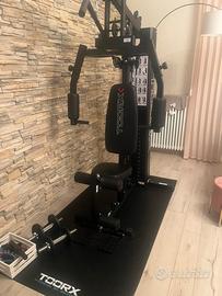 Stazione fitness per allenamento a casa