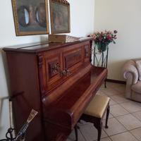 Pianoforte verticale
