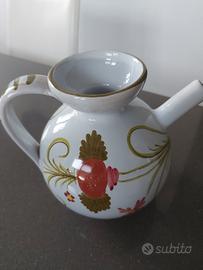 brocca in ceramica di Faenza