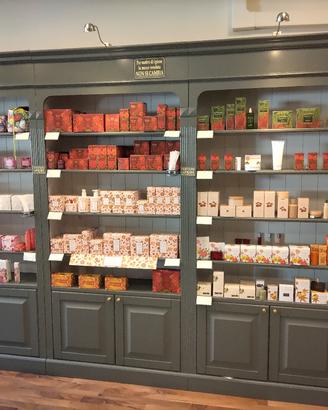 ARREDAMENTO NEGOZIO/LIBRERIE IN LEGNO LACCATO 
