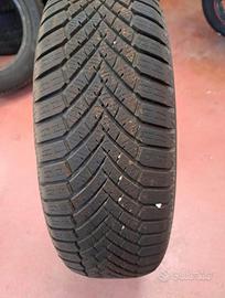 4 Gomme invernali Yokohama 235x65x17