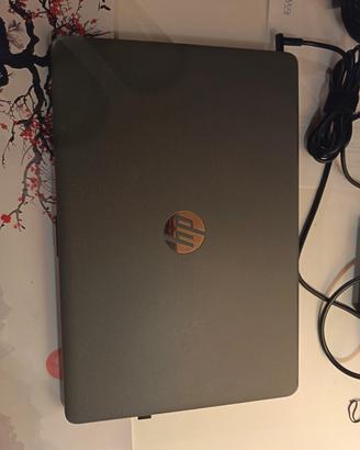 Notebook HP 15" i7 / 12GB RAM / SSD 500GB