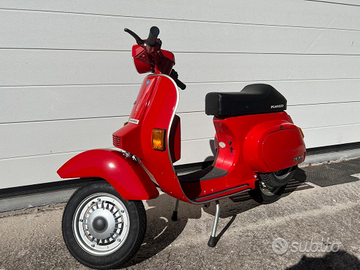 Vespa pk 83