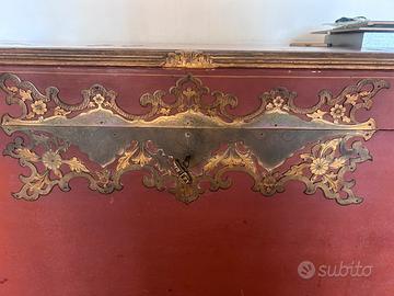 Cassettone cinese art decò laccato orientale