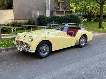 TRIUMPH TR3A