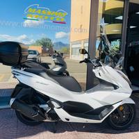 HONDA PCX 125 PASSAGGIO GARANZIA TAGLIANDO INCLU
