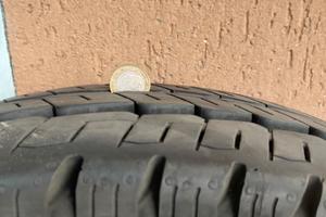 gomme  215 70 r 15 cp
