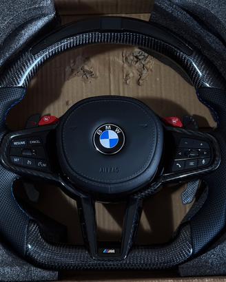 Volante BMW M Performance in Carbonio con LED