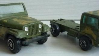 Modellini Mezzi Militari - metallo - anni 80