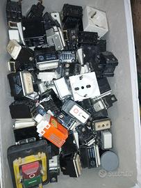 Interruttori, frutti e porta frutti BTicino Magic