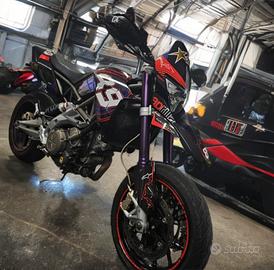 Aprilia Dorsoduro 750 MARTINATOR