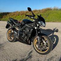 Triumph Street Triple 675R
