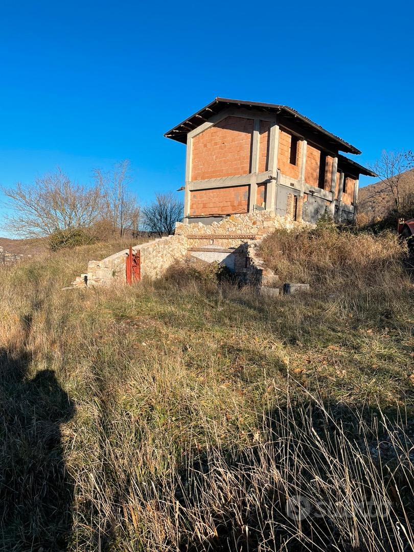 Rustico vista lago del turano Ascrea (Ri) - Vista 5