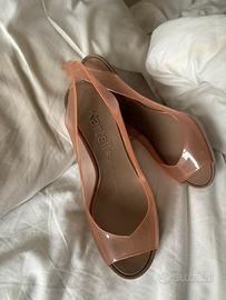 Décolleté con zeppa