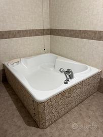 Vasca da bagno quadrata