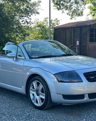 Audi TT Roadster 1.8 T 20V 225 CV cat quattro solo