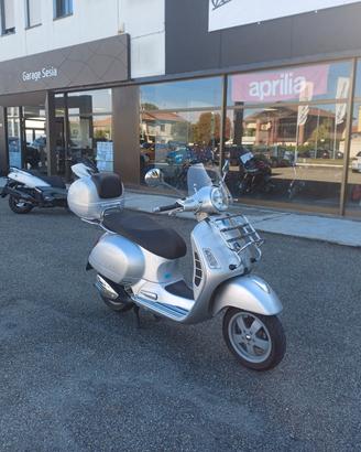Vespa GTS 250ie