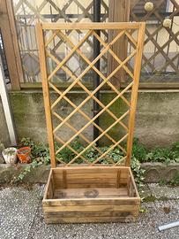 Fioriere con grigliato