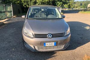 Volkswagen Touran 1.6 TD