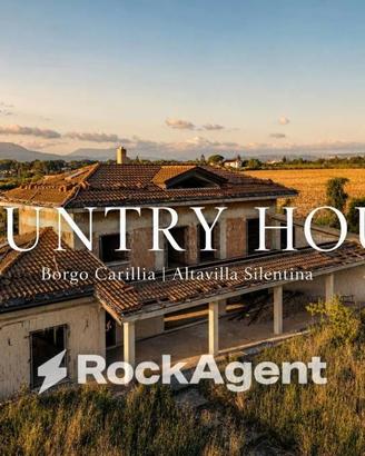Villa di 600 m² con più di 5 locali a Altavilla Si