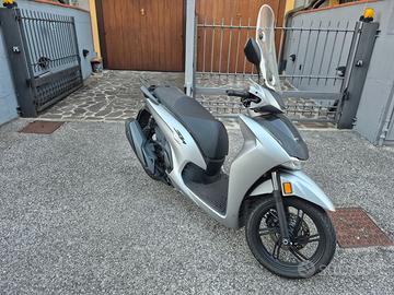 Honda sh 350i